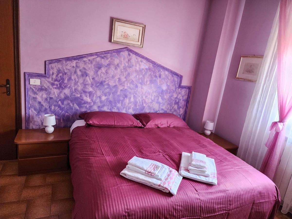 Gold B&B Ravarino ภายนอก รูปภาพ